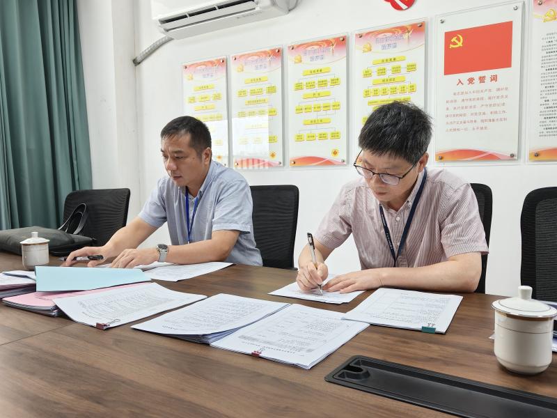 督学进校实地督查工作照片2.jpg